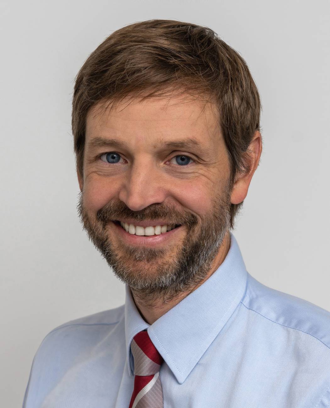 Mr Andreas Baumann, Orthopaedics