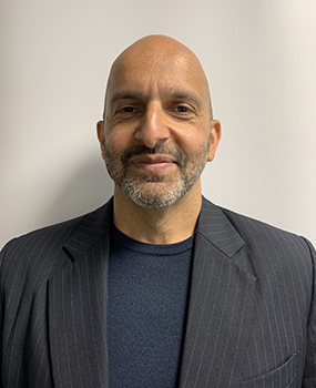 Mr Saj Khan, Ophthalmology