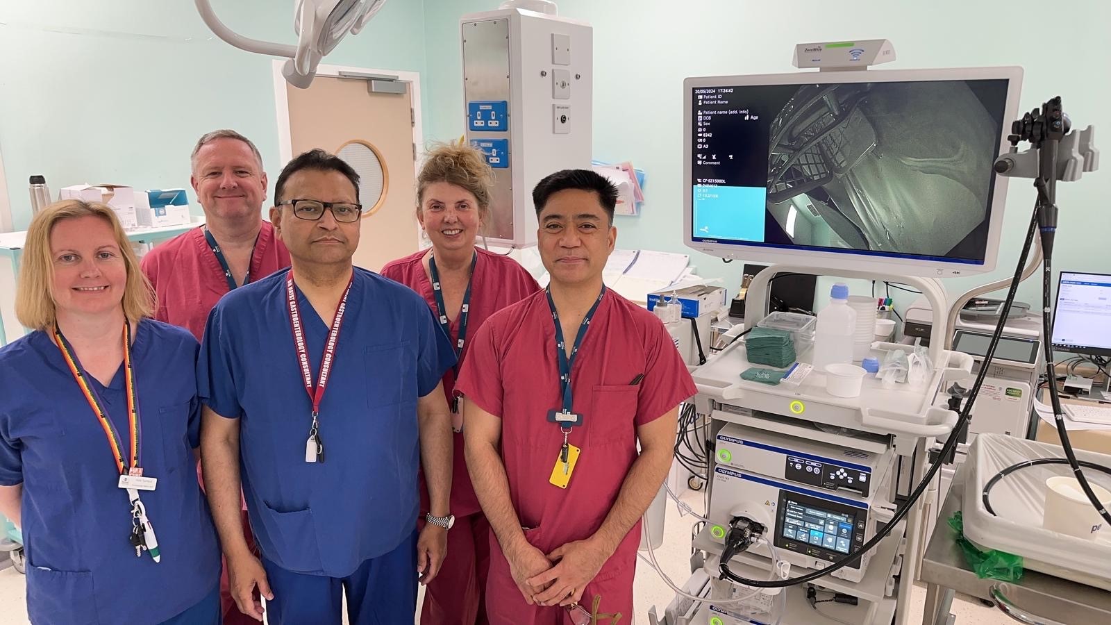 endo-team-with-new-equipment
